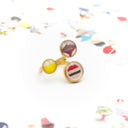 Anello aperto in ottone con coriandoli