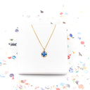 Collana con ciondolo con coriandolo