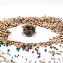 Anello in ottone con mangime per volatili