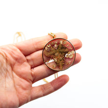 Load image into Gallery viewer, Wild carrot flower pendant and necklace
