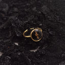 Anello regolabile in ottone con fuliggine e foglie d'oro