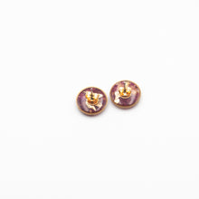 Load image into Gallery viewer, Stud earrings in resin, red roses and gold leaves
