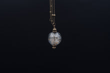 Load image into Gallery viewer, Long necklace with glass pendant and shower heads
