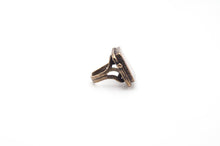 Load image into Gallery viewer, Adjustable brass ring with cherry leaf
