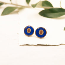 Load image into Gallery viewer, Blue lobe earrings with Apulian umbrella seed
