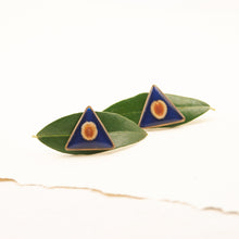 Load image into Gallery viewer, Blue triangle lobe earrings with Apulian umbrella seed
